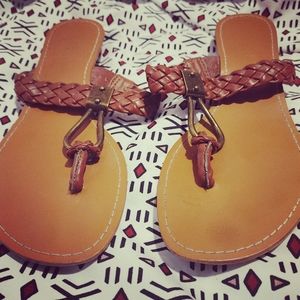 Leather flip flops